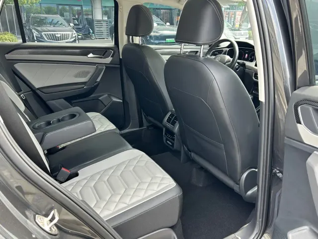 Volkswagen Tayron — Фото автомобиля 24