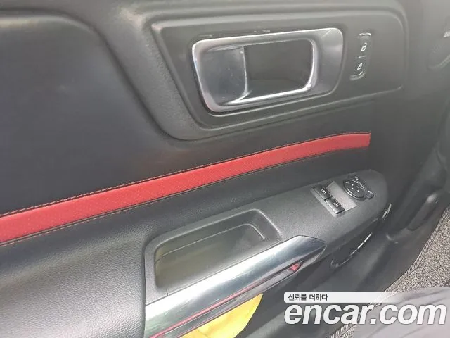 Ford Mustang — Фото автомобиля 17