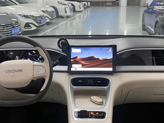 Geely Starry Wish — Фото автомобиля 6