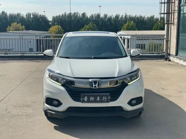 Honda Vezel — Фото автомобиля 2