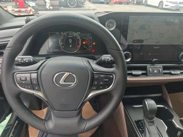 Lexus ES — Фото автомобиля 10