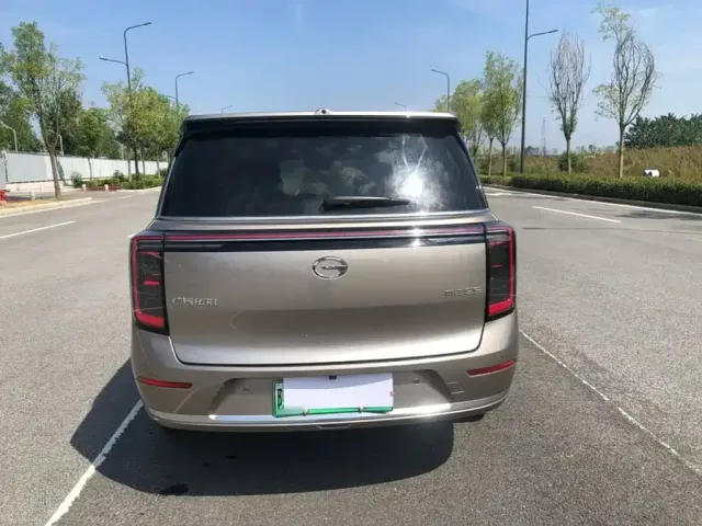 GAC Trumpchi Trumpchi Vision S9 2025 1.5T Hybrid Premium — Фото автомобиля 14