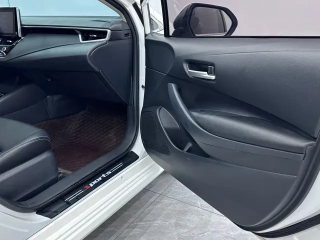 Toyota Corolla — Фото автомобиля 20