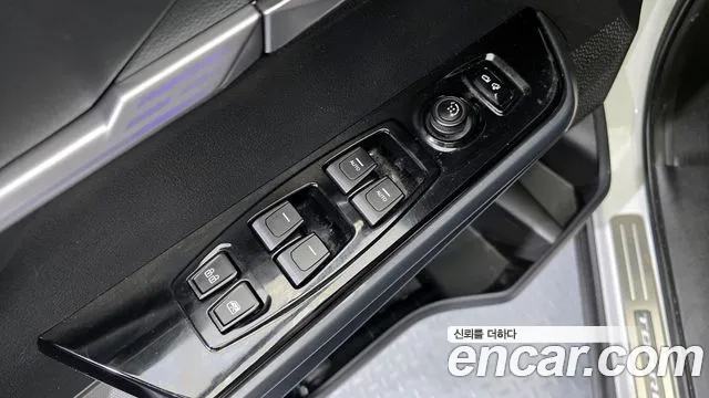 KG_Mobility_Ssangyong Torres Torres Бензин 1.5 2WD — Фото автомобиля 14