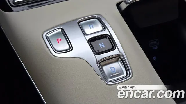 Hyundai Grandeur New — Фото автомобиля 12