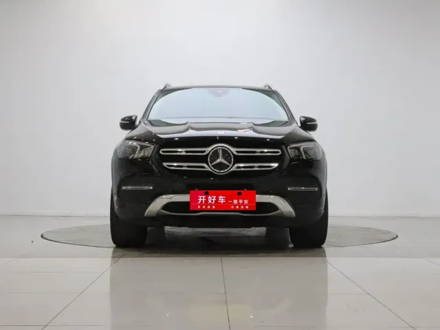 Mercedes-Benz GLE-Class — Фото автомобиля 2