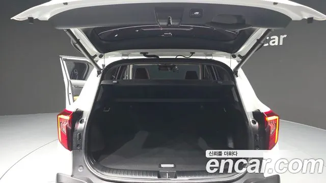 Kia Seltos Новый Seltos Бензин 1.6 турбо 2WD — Фото автомобиля 20