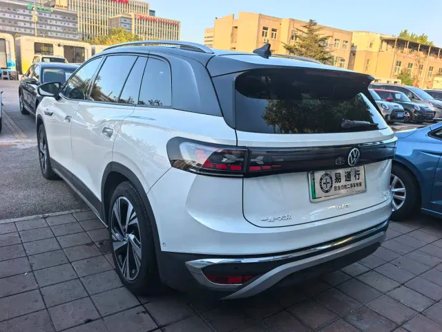 Volkswagen ID.6 Crozz — Фото автомобиля 15