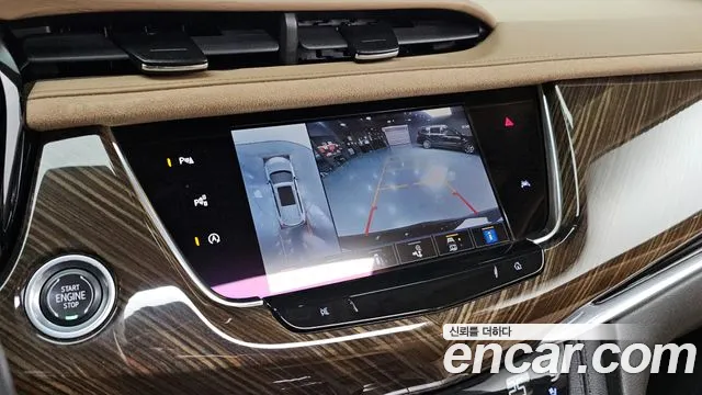 Cadillac XT6 — Фото автомобиля 15