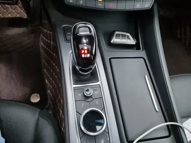 Cadillac CT5 — Фото автомобиля 15