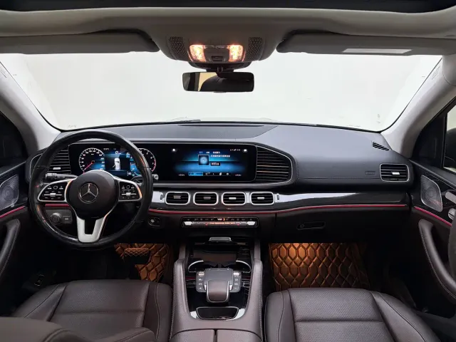 Mercedes-Benz GLE-Class — Фото автомобиля 4