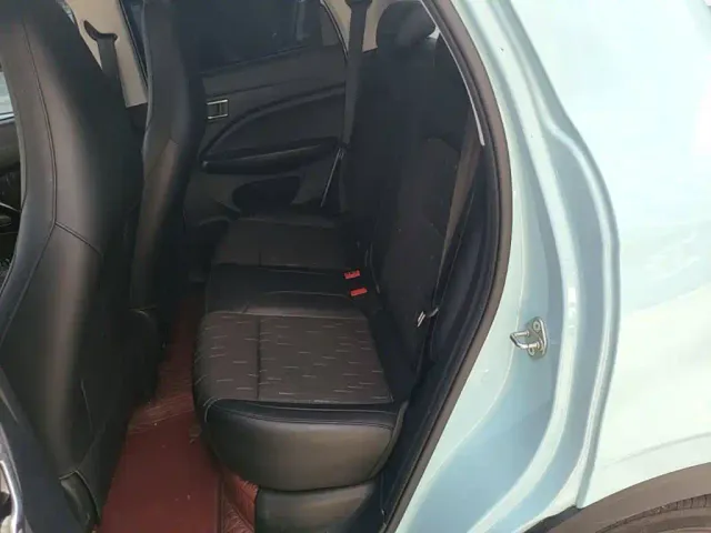 Leapmotor T03 — Фото автомобиля 16