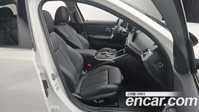 BMW 3-Series 3 серия (G20) 320d Touring — Фото автомобиля 10