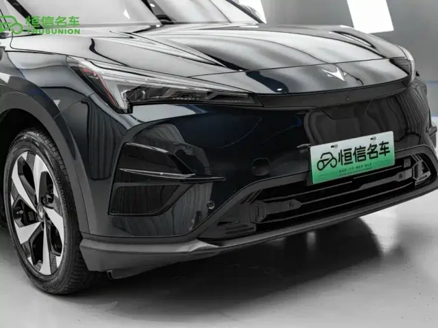 Arcfox Alpha T5 — Фото автомобиля 6