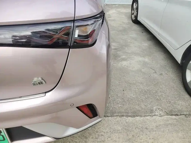 BYD Dolphin — Фото автомобиля 7