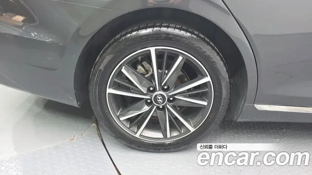 Hyundai Grandeur Grandeur (New) — Фото автомобиля 5