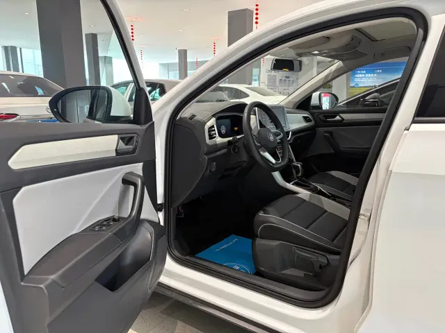 Volkswagen Volkswagen T-ROC 2024 280TSI DSG 2WD Time Edition — Фото автомобиля 9