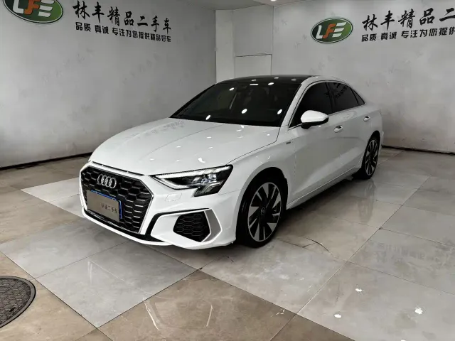 Фотография автомобиля — Audi A3