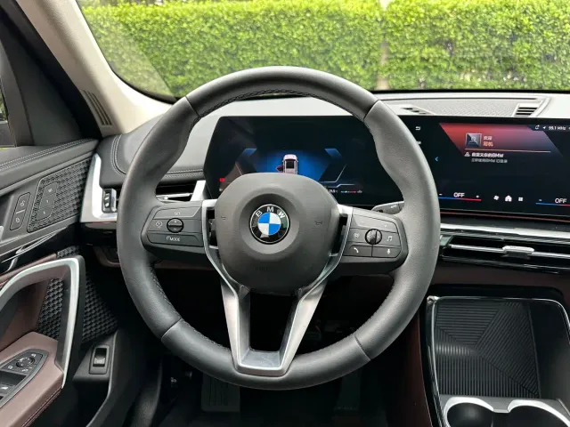 BMW X1 — Фото автомобиля 13