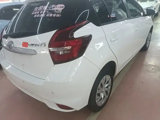 Toyota Vios FS — Фото автомобиля 6