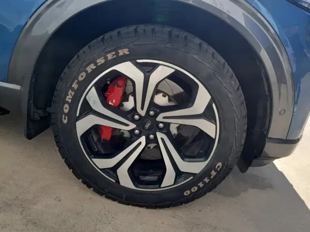 Ford Explorer — Фото автомобиля 6