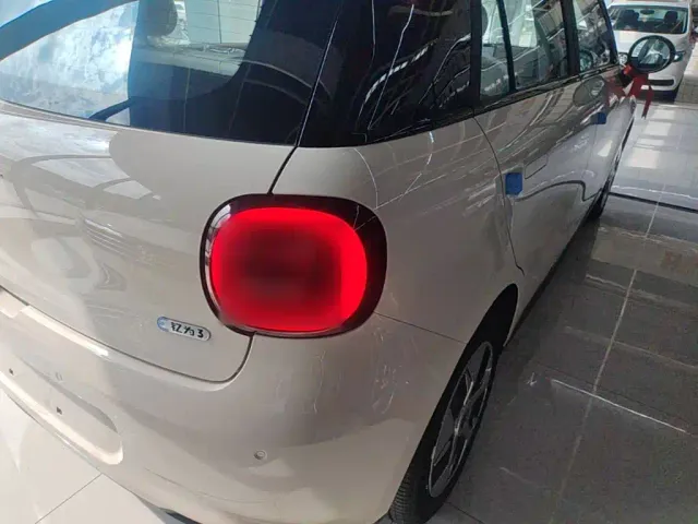 JAC Yiwei 3 — Фото автомобиля 7
