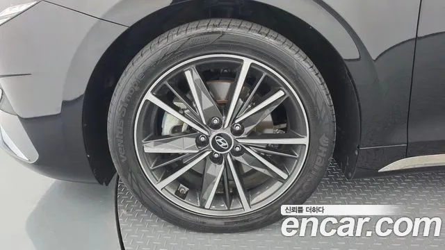 Hyundai Grandeur Grandeur (New) — Фото автомобиля 5