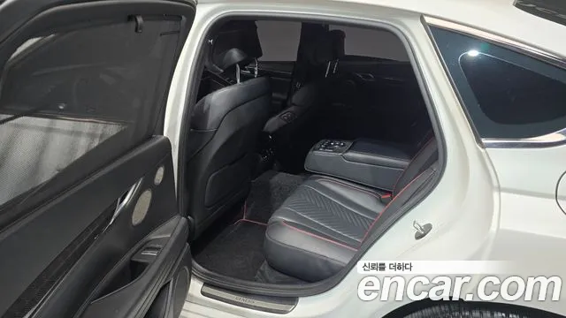 Genesis G80 Бензин 2.5 турбо 2WD — Фото автомобиля 12