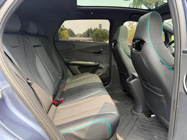 BYD Dolphin — Фото автомобиля 11