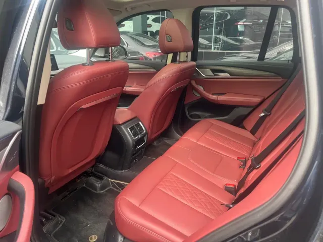 BMW X3 — Фото автомобиля 5
