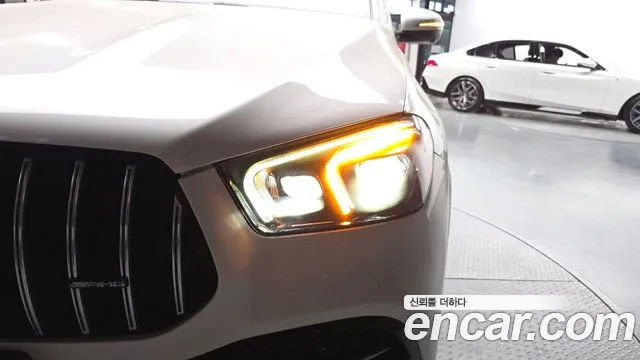 Mercedes-Benz GLE-Class — Фото автомобиля 22