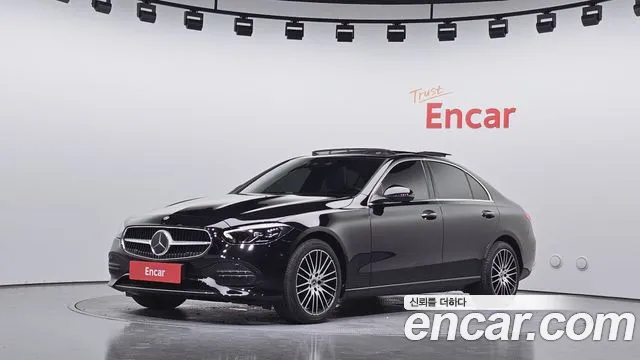 Фотография автомобиля — Mercedes-Benz C-Class W206