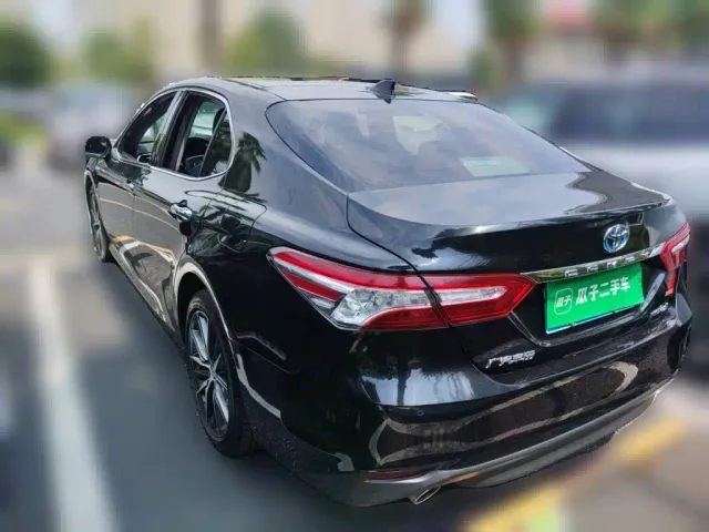 Toyota Camry — Фото автомобиля 4