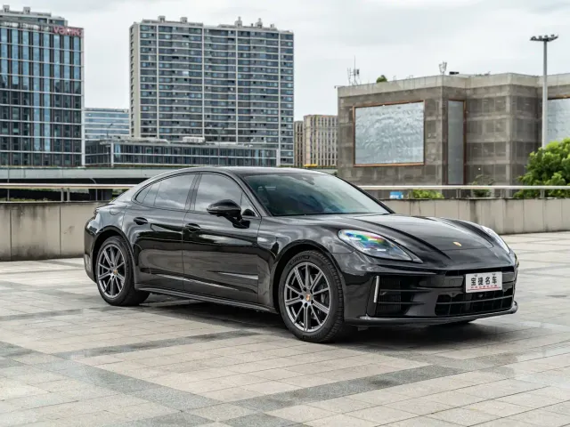 Porsche Panamera — Фото автомобиля 5