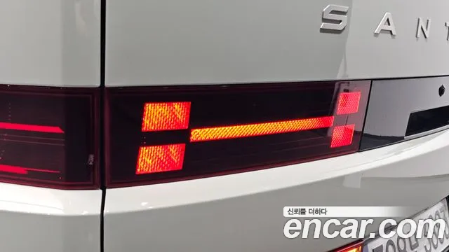 Hyundai Santa Fe — Фото автомобиля 8