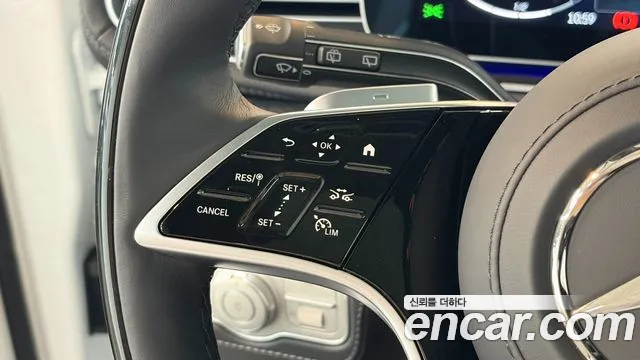Mercedes-Benz GLS-Class — Фото автомобиля 17