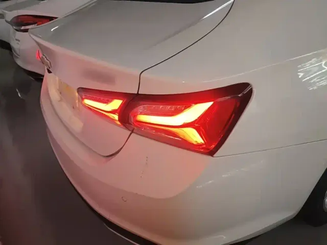 Chevrolet Malibu XL — Фото автомобиля 7