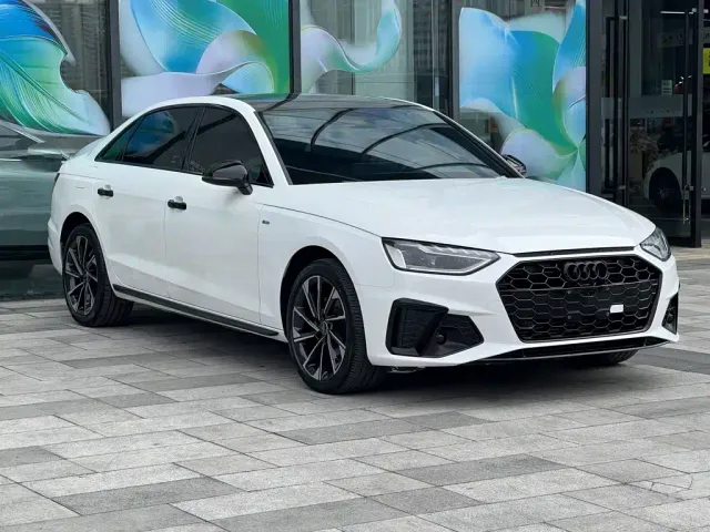 Audi A4L — Фото автомобиля 6