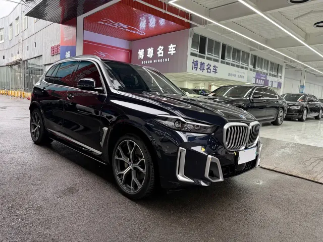 BMW X5 — Фото автомобиля 3