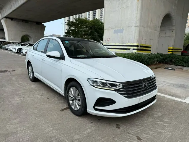 Volkswagen Lavida — Фото автомобиля 3