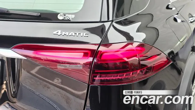 Mercedes-Benz GLE-Class — Фото автомобиля 8