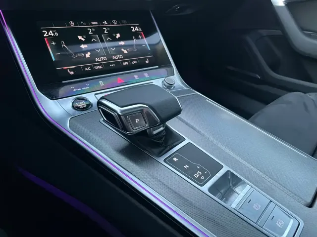 Audi Audi A7 2023 Model 45 TFSI Premium Selection Edition — Фото автомобиля 15