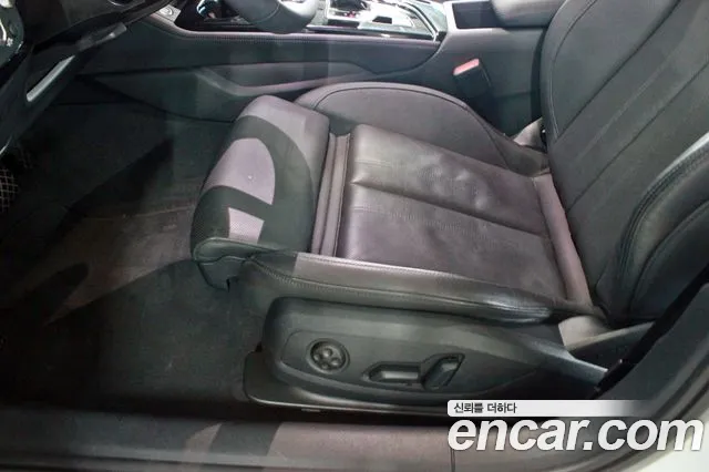 Audi A4 40 TDI quattro Premium — Фото автомобиля 16