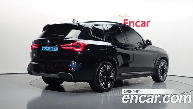 BMW iX3 G08 (2020–2024) — Фото автомобиля 2