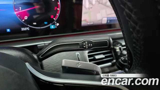Mercedes-Benz GLE-Class — Фото автомобиля 12