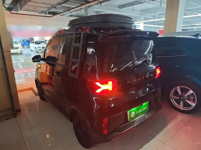 Wuling Hongguang Mini EV — Фото автомобиля 4