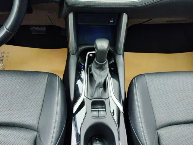 Toyota Frontlander — Фото автомобиля 16