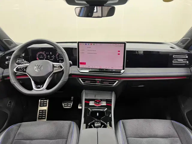 Volkswagen Tiguan L — Фото автомобиля 17