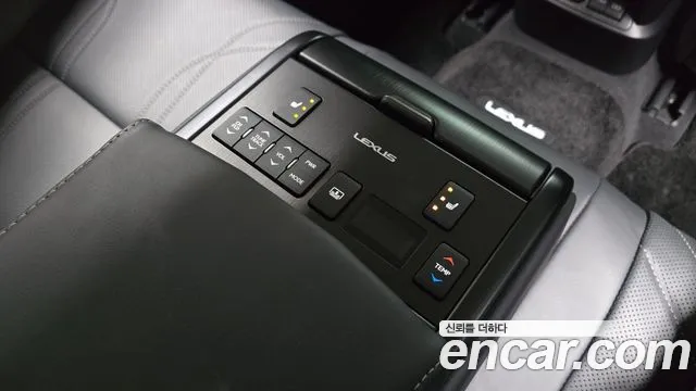 Lexus ES 7th Gen — Фото автомобиля 29