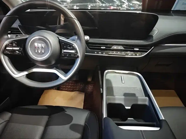 Buick LaCrosse — Фото автомобиля 12